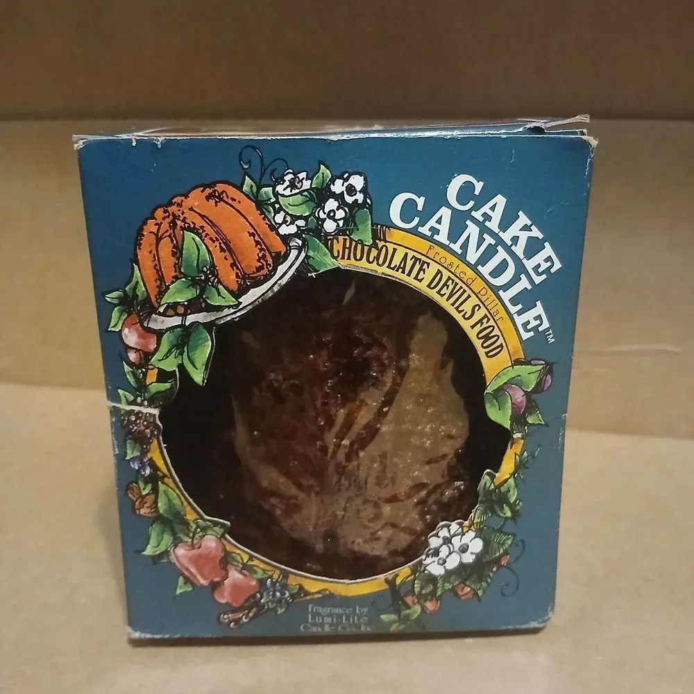 Vtg Lumi-Lite Hearth & Home Chocolate Devils Food Cake Pillar Candle 4.5